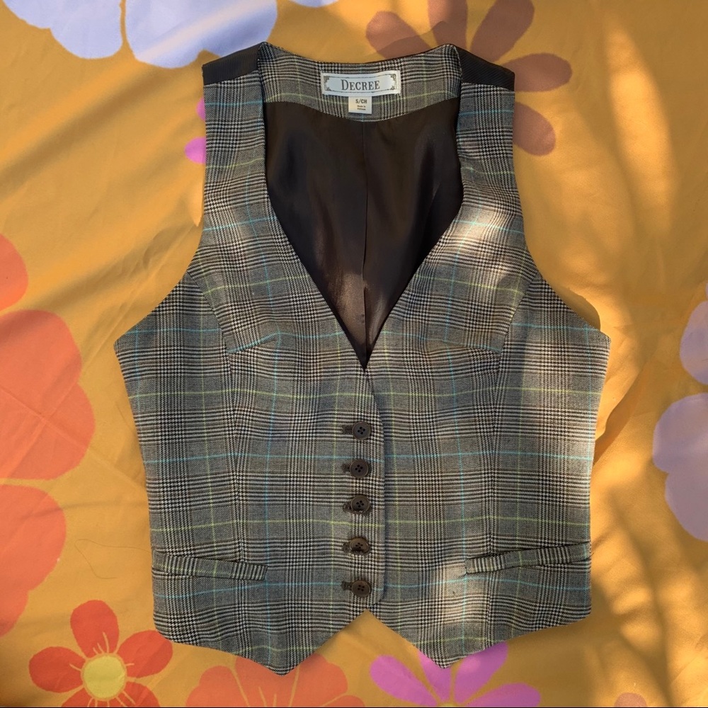 ❌SOLD❌Vintage Grey and Brown Plaid Green & Blue